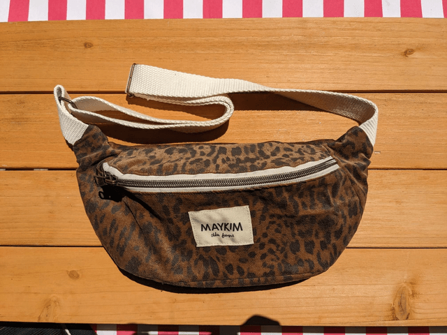 Sac banane velours léopard